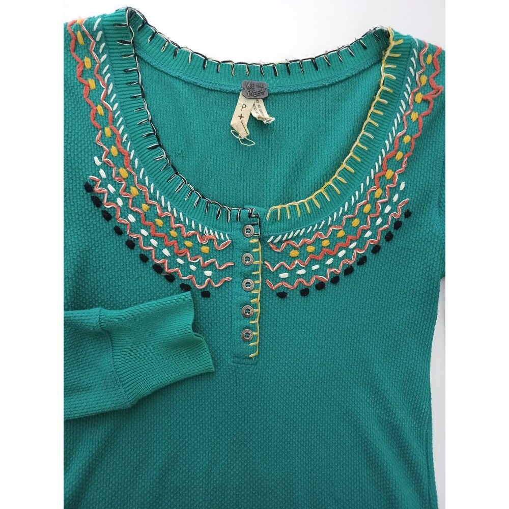 FP We The Free Green Waffle Knit Thermal Embroidered Long Sleeve Henley Small